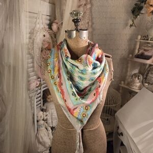 ♡ johnny was multicolor floral silk scarf ♡